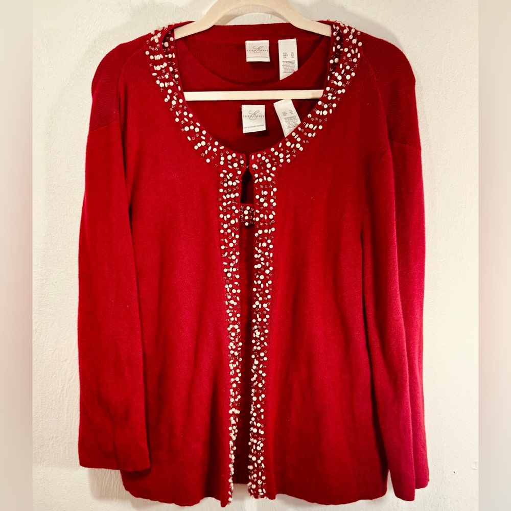 2PC Vintage Set 50% Silk Beaded Emma James -sweater set with faux pearls.Size XL